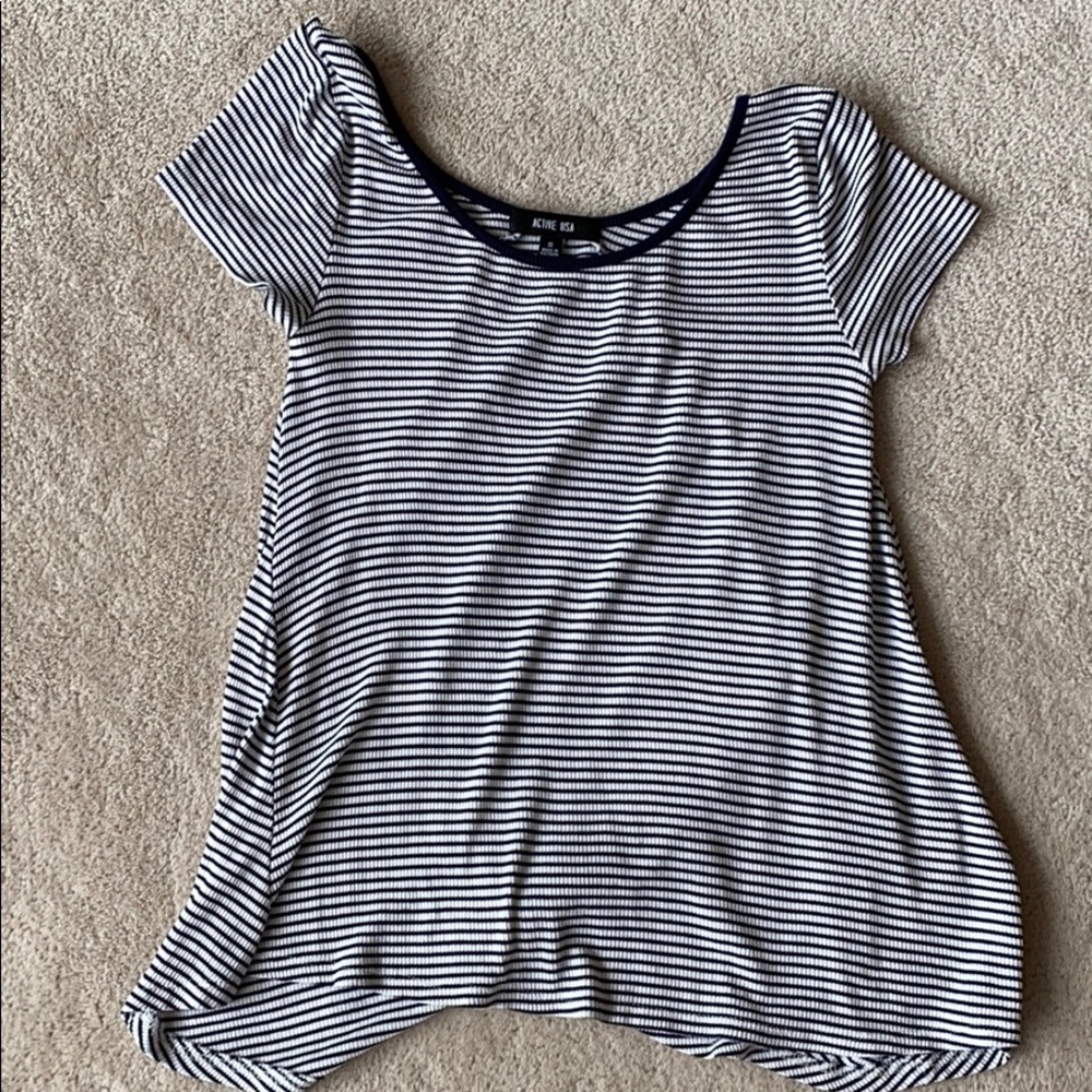 4/$21 Active USA t shirt